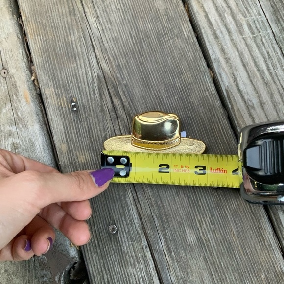 Vintage Western Gold Large Cowboy Hat Southern Brooch Pin Accessory Like New - Picture 9 of 10